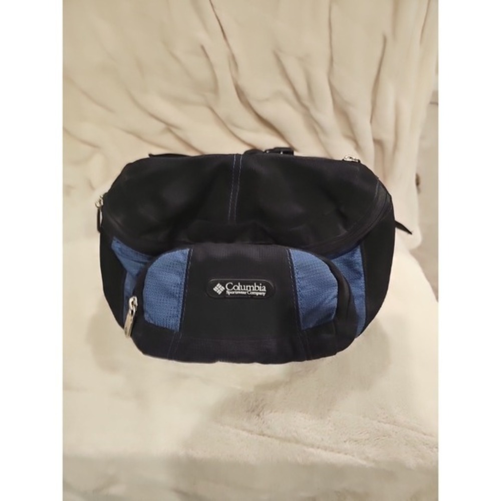 Columbia Sportswear Waist Fanny/Lumbar Hikeing Pack‎ Blue And Black K061